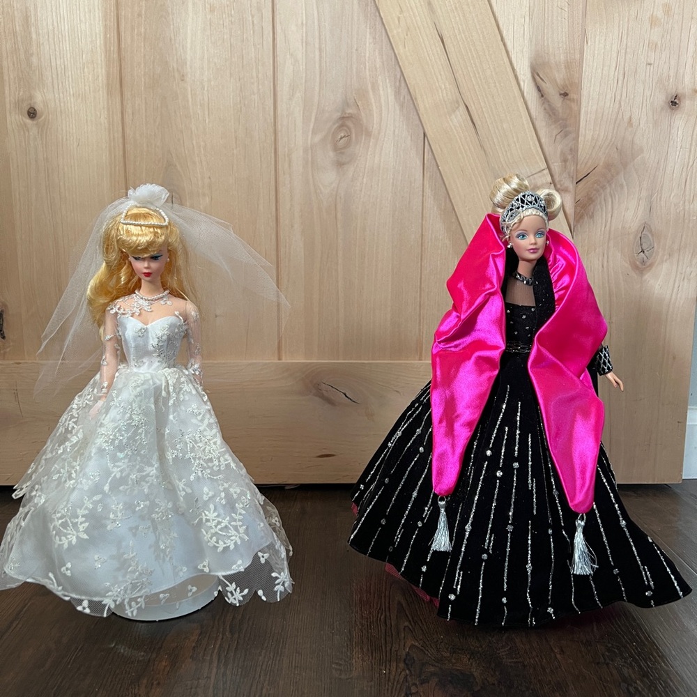 Vintage Holiday and Wedding Barbie Doll with Stands